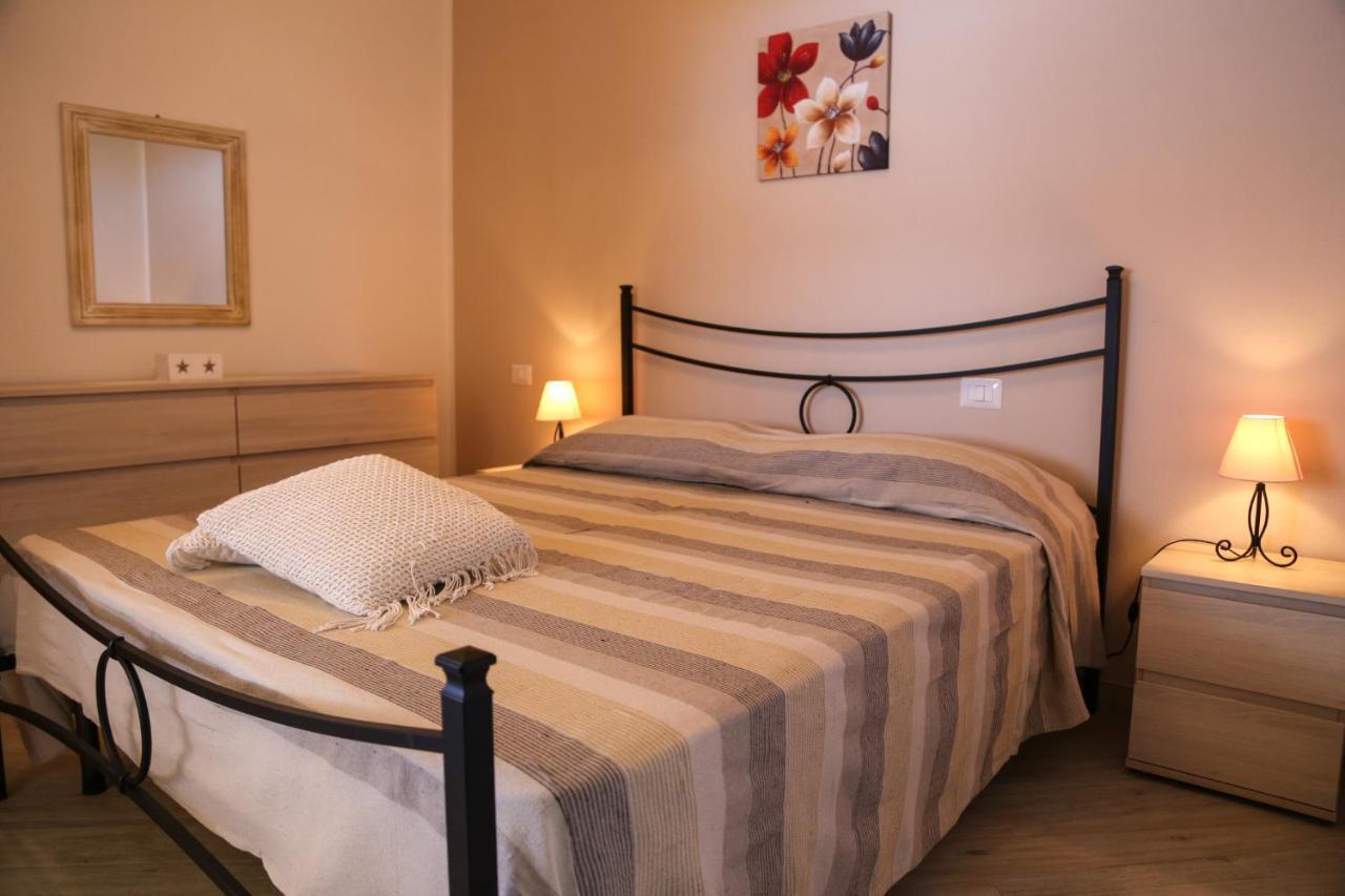 La Casa Di Geppo Apartment Castelsardo Bagian luar foto