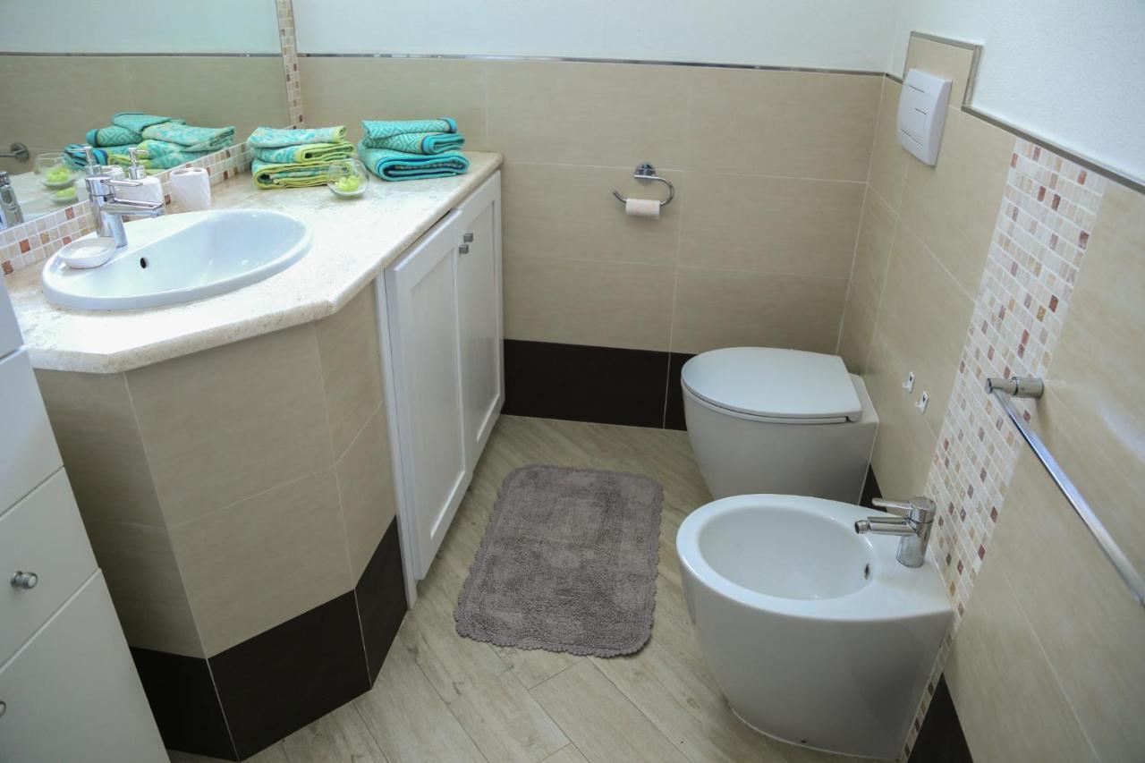 La Casa Di Geppo Apartment Castelsardo Bagian luar foto